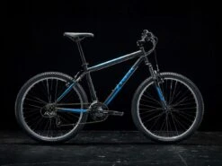 Trek 820 2020