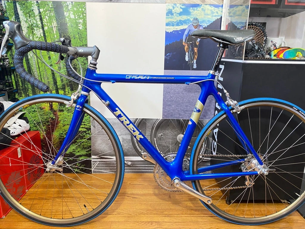 Trek 5220, Carbon Fiber 2 Trek 5220, Carbon Fiber - Image 2