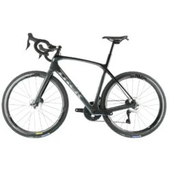 2022 Trek DOMANE SLR DISC Carbon Road Bike // Ultegra Di2 12-Speed ENVE // 56cm 21 2022 Trek DOMANE SLR DISC Carbon Road Bike // Ultegra Di2 12-Speed ENVE // 56cm -Trek LoGhlXtWsHHErA Eq9pqWzwJY
